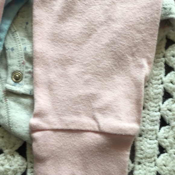 Carter’s toddler girls Bundle of 5 pcs. Sz 18 mo - Picture 5 of 6